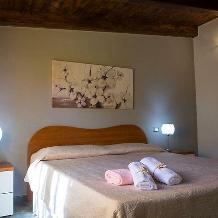 Casa Vacanze Fede Santo Stefano di Camastra Eksteriør billede